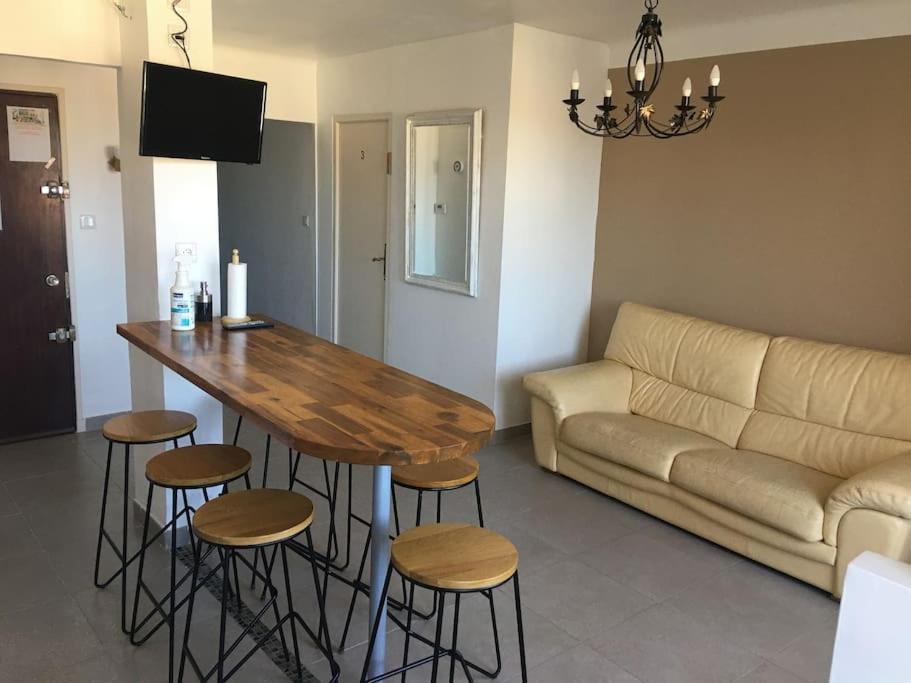 Location De Chambres, Sejour Confort Pres Des Grands Buffets Narbonne Ναρμπόν Εξωτερικό φωτογραφία