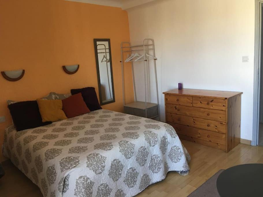 Location De Chambres, Sejour Confort Pres Des Grands Buffets Narbonne Ναρμπόν Εξωτερικό φωτογραφία
